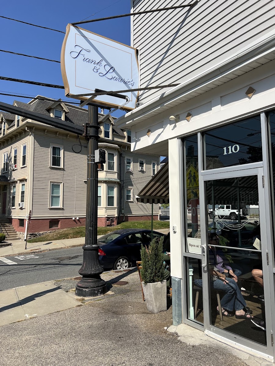 Frank & Laurie's